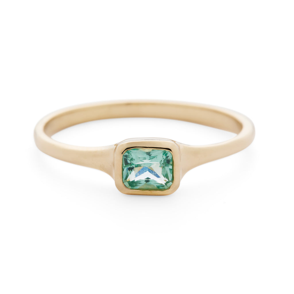 The Portal Ring - Green Beryl